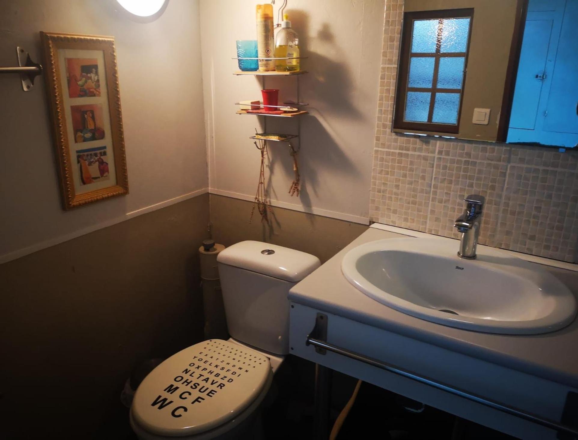 Chambres Avec Salle De Bains Et Cuisine En Centre Ville Argenton Sur Creuse Exterior photo